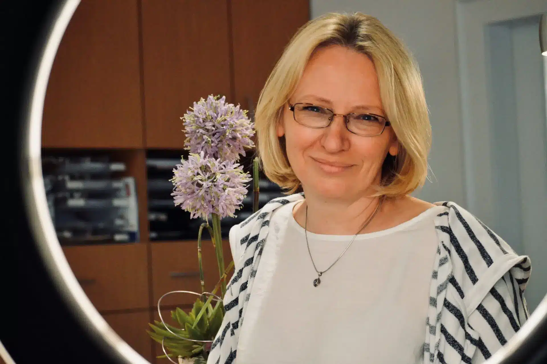 Dr. Johanna Pütz-Hellweg Fachärztin für Allgemeinmedizin, Naturheilverfahren, Akupunktur